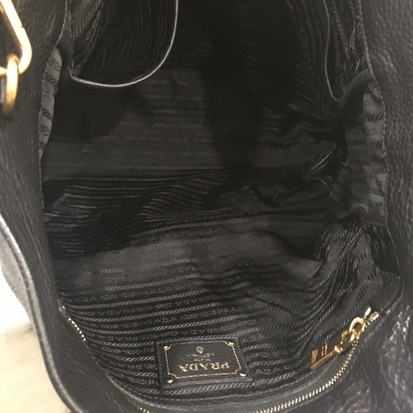 Prada Vitello Daino two way bag - Picture 11 of 15